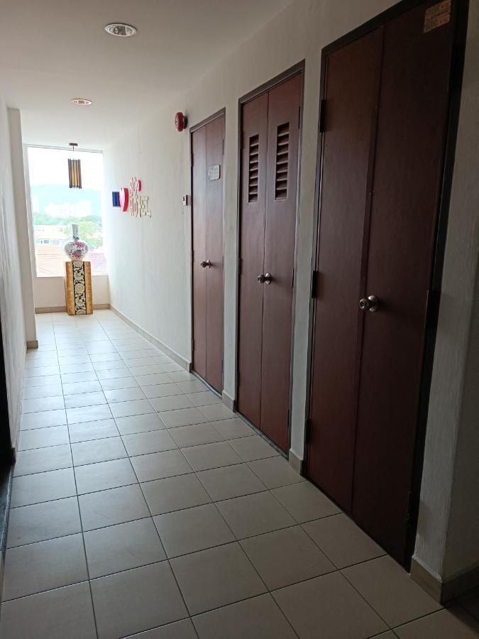 So Hotel George Town Exterior photo